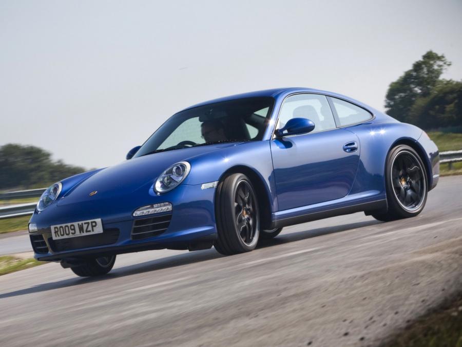  Porsche 911 Carrera 4S Coupe 2008 года  (UK) (фото 9 из 12)